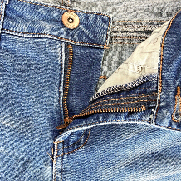 Size 29 X 31.5 Cream Denim Jeans Womens Tapered Light Blue Coco Fit Cool Pockets - Picture 2 of 12